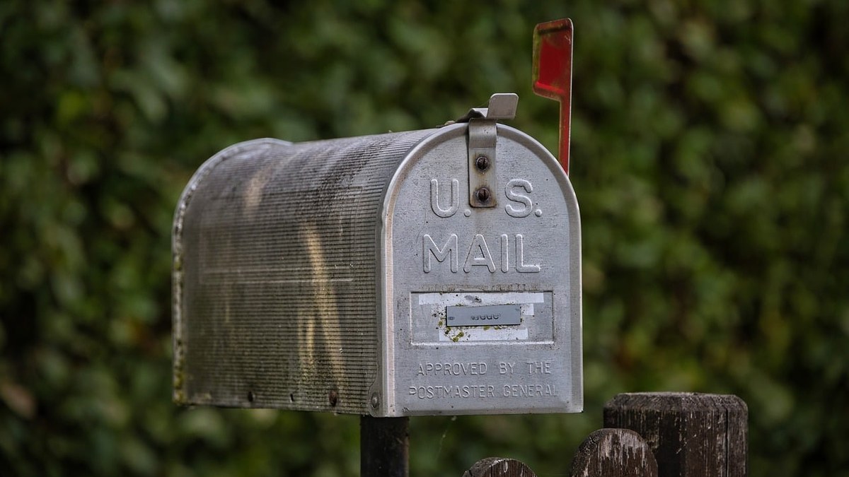 Residential mailbox installation